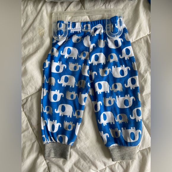 Baby essentials outfit 9Months - Picture 2 of 5